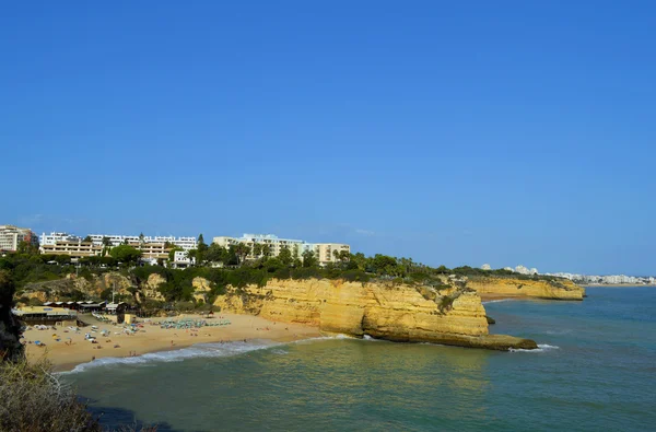 Praia da Senhora da Rocha no Algarve em Portugal — Fotografia de Stock