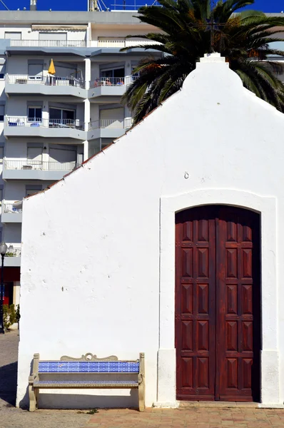 教会在阿玛考德佩拉，葡萄牙 — 图库照片