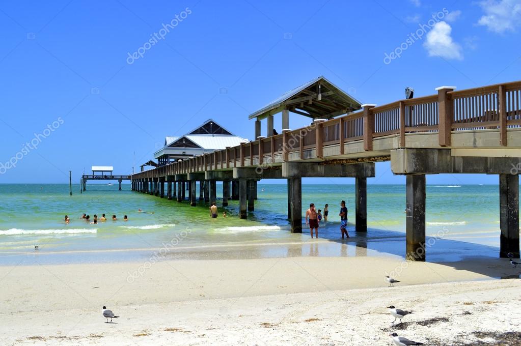 Pier 60 Clearwater Beach Florida, USA - May 12, 2015: tourists on the