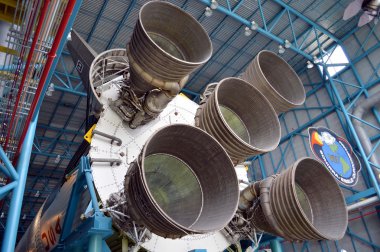 Apollo V11 roket Kennedy Uzay Merkezi ekranda