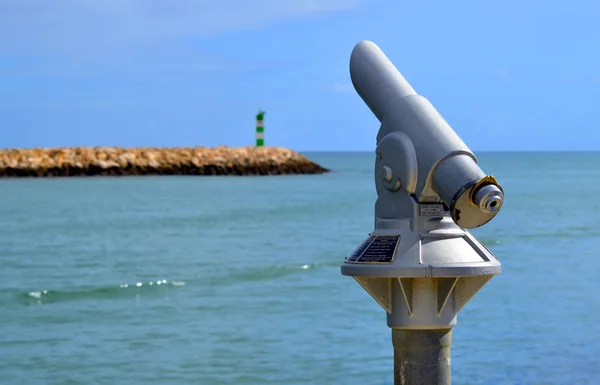 Teleskop auf dem Bensafrim im Hafen von Lagos — Stockfoto