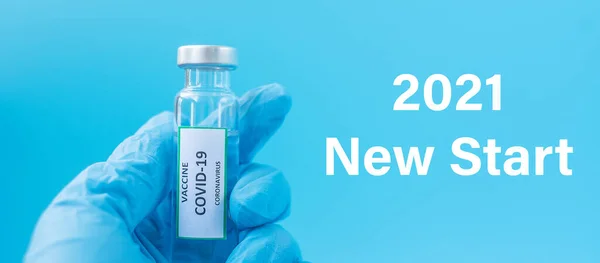 2021 Щасливого Нового Року Covid Vaccine Флакон Проти Коронавірусної Інфекції — стокове фото