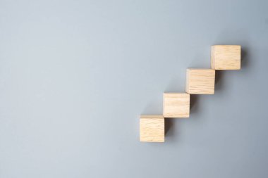  Binanın tahta bloğu. İş planlaması, Risk Yönetimi, Çözüm ve Strateji Kavramları