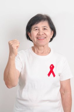 Aralık Dünya Yardım Günü, MADD, Ekim Kırmızı Kurdele Haftası, Şubat Kalbi Ayı, Marfan Sendromu, Mayıs Felci Bilinci, Mart Dünya Tüberküloz Günü ve Nisan Dare Günü