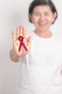 Mart Multiple Myeloma Kanser Bilinci Ayı, Eylül Sickle Hücre Anemisi, Baş Ağrısı ve Migren Haftası, Nisan Menenjit Günü, Ekim Kliniği