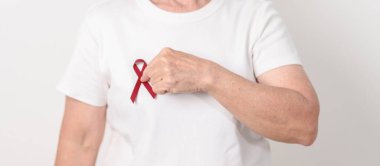 Mart Multiple Myeloma Kanser Bilinci Ayı, Eylül Sickle Hücre Anemisi, Baş Ağrısı ve Migren Haftası, Nisan Menenjit Günü, Ekim Kliniği