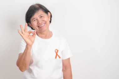 Eylül lösemisi için Orange Ribbon, Mart Böbrek Kanseri Günü, Çoklu Skleroz, Kendine Yara Bilinci Ay, Kasım Kompleksi Bölgesel Ağrı Sendromu, KRPS, COPD Hastalıkları Konsepti