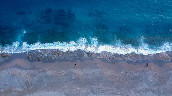 Aerial Sea Shoreline Cleaned Beach People Swimming Stone Cut Entrance — Stock Photo, Image