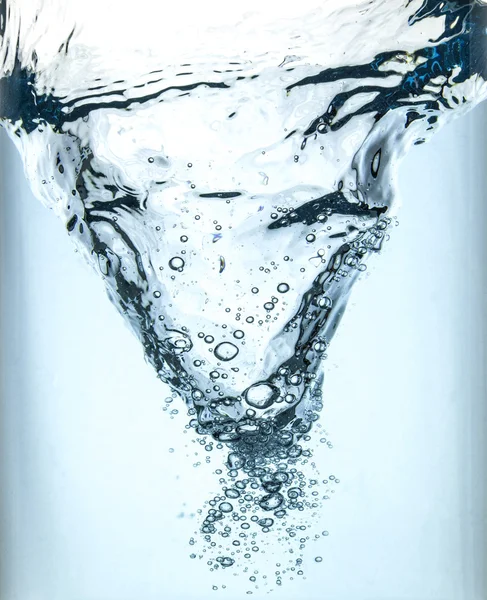 Whirlpool in blauwe water — Stockfoto