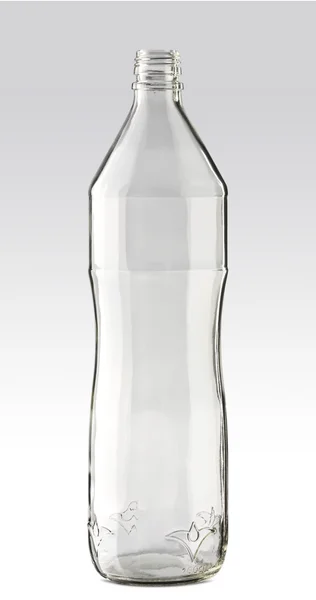 Απομονωμένο εικόνα του ένα άδειο μπουκάλι νερό — Φωτογραφία Αρχείου