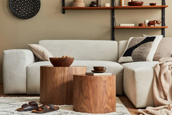 Interior Modern Ruang Tamu Dengan Desain Modular Sofa Beige Meja — Stok Foto