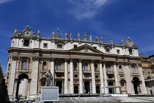 St Peter's Basilica in Rome, Vatican — Stock Photo, Image