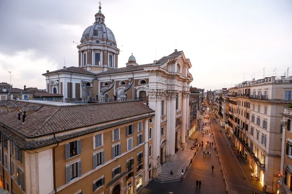 ローマ イタリア 2015 月頃の街ローマ イタリアでの夕景 — ストック写真