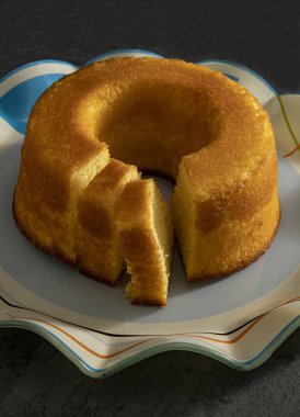 Fuba keki. Geleneksel Brezilya ziyafetleri mısırdan.