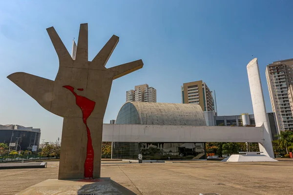 Sao Paulo Brazil Aug 2021 Sculpture Hand Memorial Latin America — Stock Photo, Image