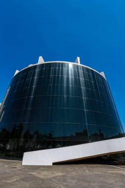 Sao Paulo, Brezilya, 22 Ağustos 2021. Mimar Oscar Niemeyer tarafından tasarlanan Latin Amerika Anıtı, Latin Amerika 'nın kültürel, politik, sosyal ve ekonomik bütünleşmesinin bir anıtıdır..