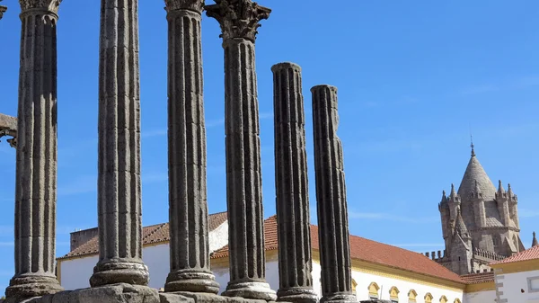 Temple of diana, evora, portugal — Stock Photo, Image