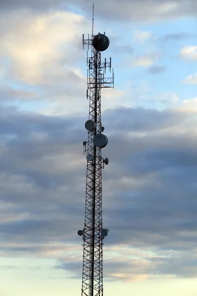 Torre di comunicazione — Foto Stock