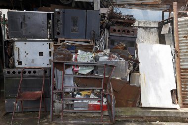 terk edilmiş donanımları Yurtiçi