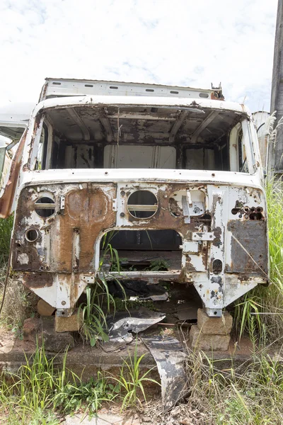 Coches de choque abandonados — Foto de Stock