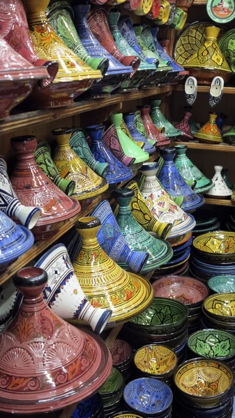 Decorated plates medina souk — Stock Photo, Image