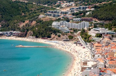 Sesimbra okyanus plaj Portekiz