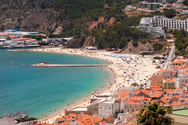 Sesimbra ocean beach in Portugal — Stock Photo, Image