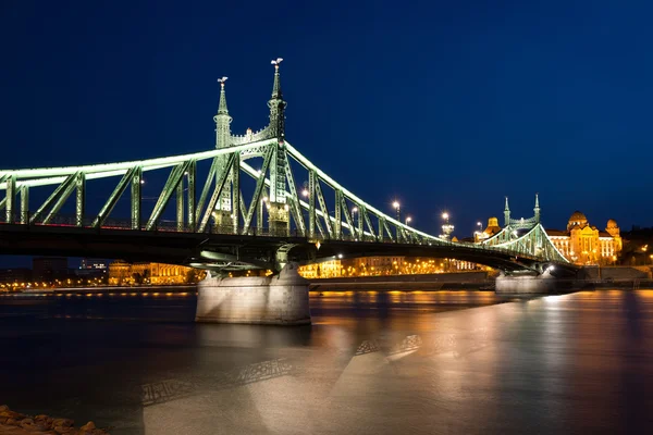 Budapest Liberty bridge — Stockfoto