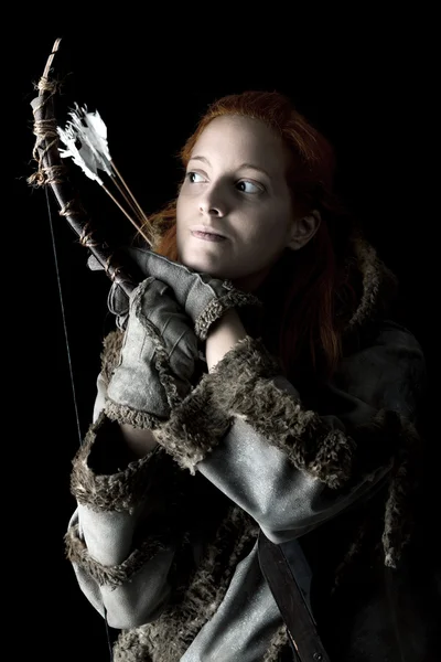 Chica arquero traje con arco —  Fotos de Stock