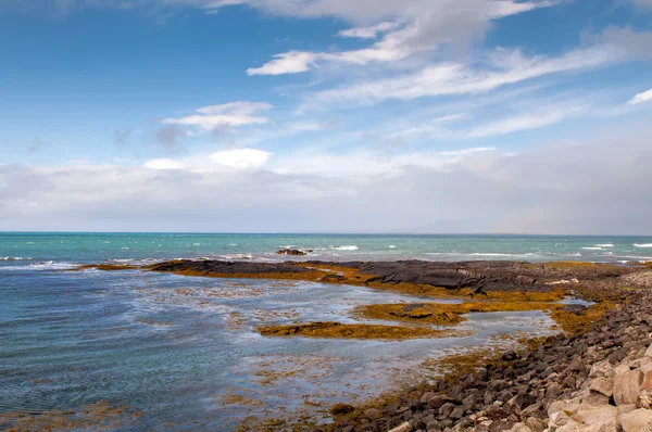 Orilla del océano en Islandia — Foto de Stock
