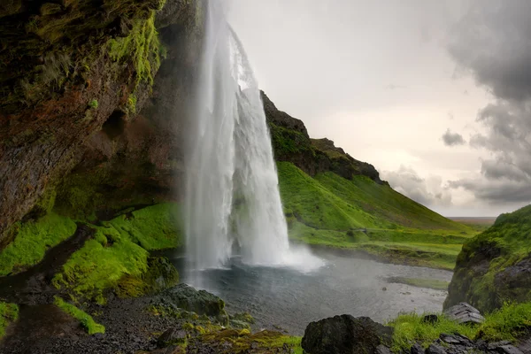 在冰岛的美丽瀑布景观 — 图库照片
