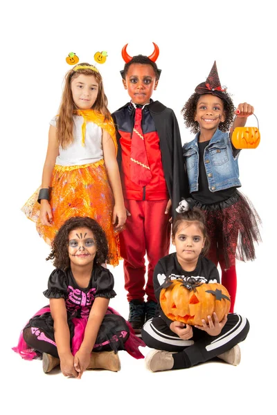 Grupo Crianças Trajes Halloween Carnaval Isolados — Fotografia de Stock