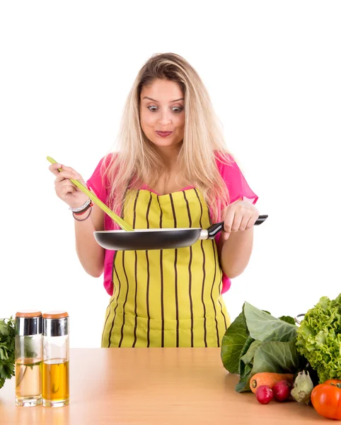 Vrouw koken — Stockfoto