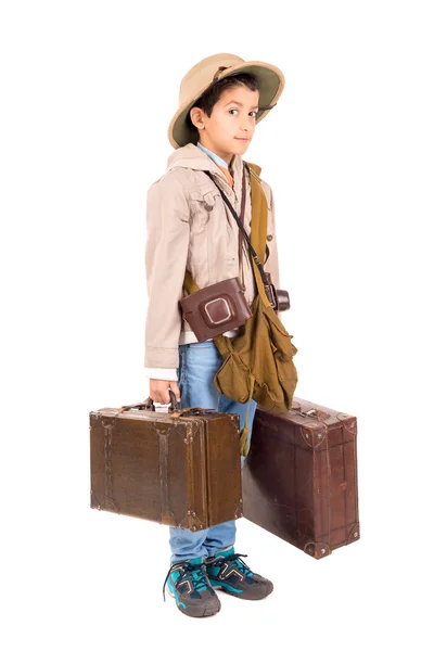 男孩玩 Safari 的手提箱 — 图库照片