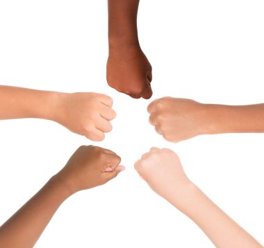 Farklı renklerde çocuk elinden