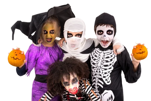 Kinderen in Halloween kostuums — Stockfoto