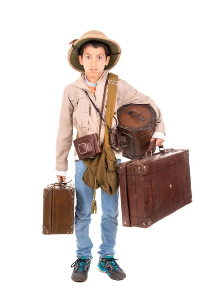 Ragazzo con valigie che gioca a Safari — Foto Stock