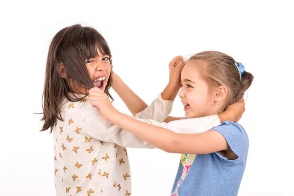 Junge Mädchen kämpfen — Stockfoto