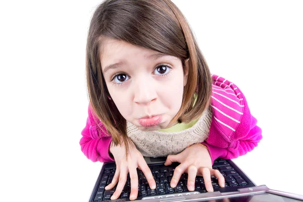 Menina com computador portátil — Fotografia de Stock