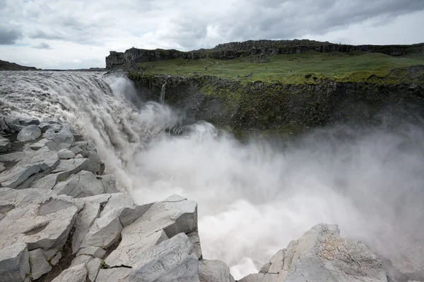 Kraftfull Dettifoss vattenfall — Stockfoto