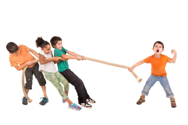 Children pulling rope — Stock Photo, Image