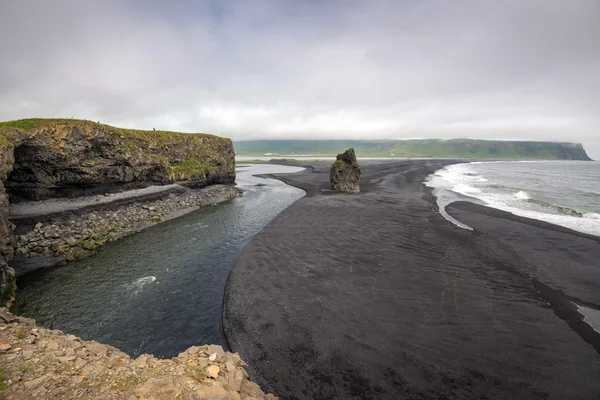 Prachtig zand strand in IJsland — Stockfoto