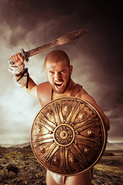 Guerrier gladiateur prêt pour la bataille — Photo