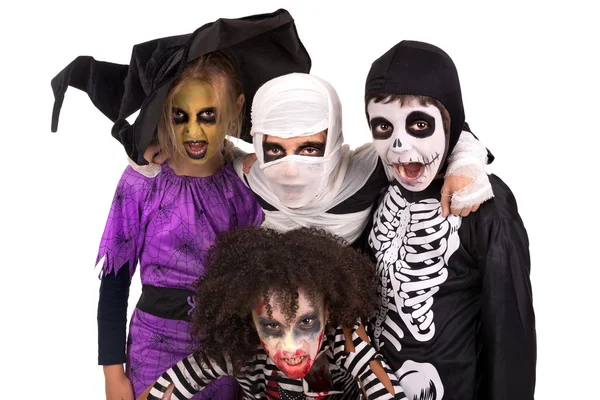 Kinderen in Halloween kostuums — Stockfoto