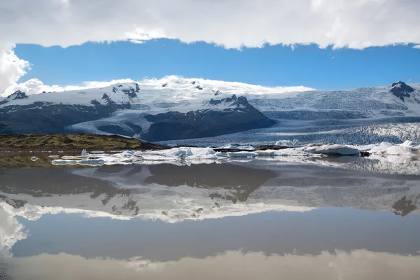 Panorama da lagoa de gelo na Islândia — Fotografia de Stock