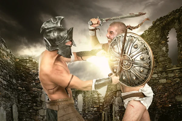Twee gladiatoren, krijgers — Stockfoto