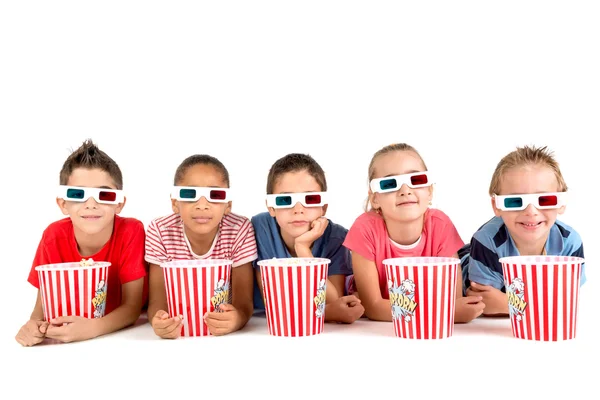 Kinder im Kino — Stockfoto