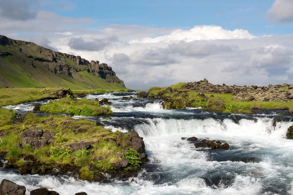 Flusslandschaft in Island — Stockfoto