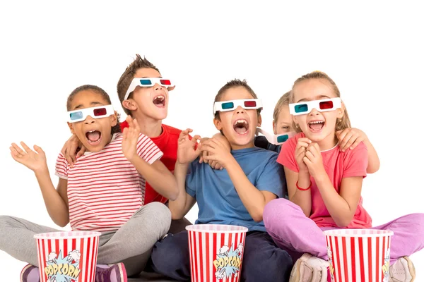 Kinder im Kino — Stockfoto