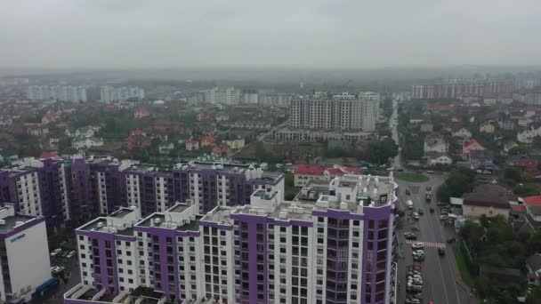 Petropavlovskaya Borshchagovka Ukraine October 2020 Colored New Apartment Buildings 私人农舍中拥有新房的地区 — 图库视频影像